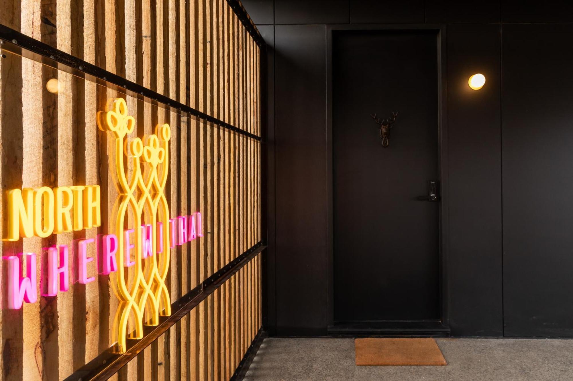 Wherewithal Luxury Suites Carlton 외부 사진