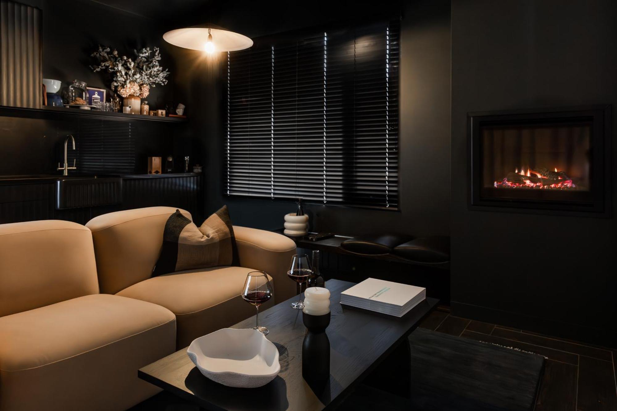 Wherewithal Luxury Suites Carlton 외부 사진