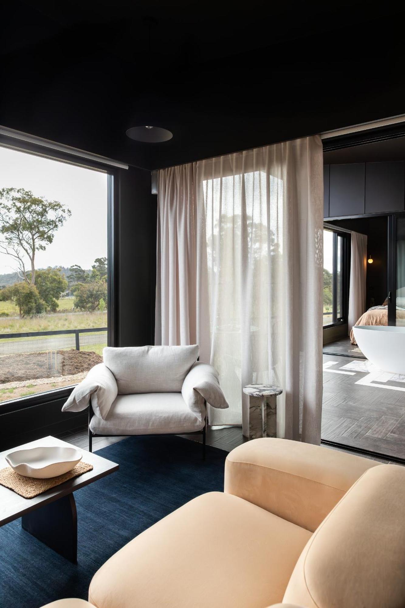 Wherewithal Luxury Suites Carlton 외부 사진